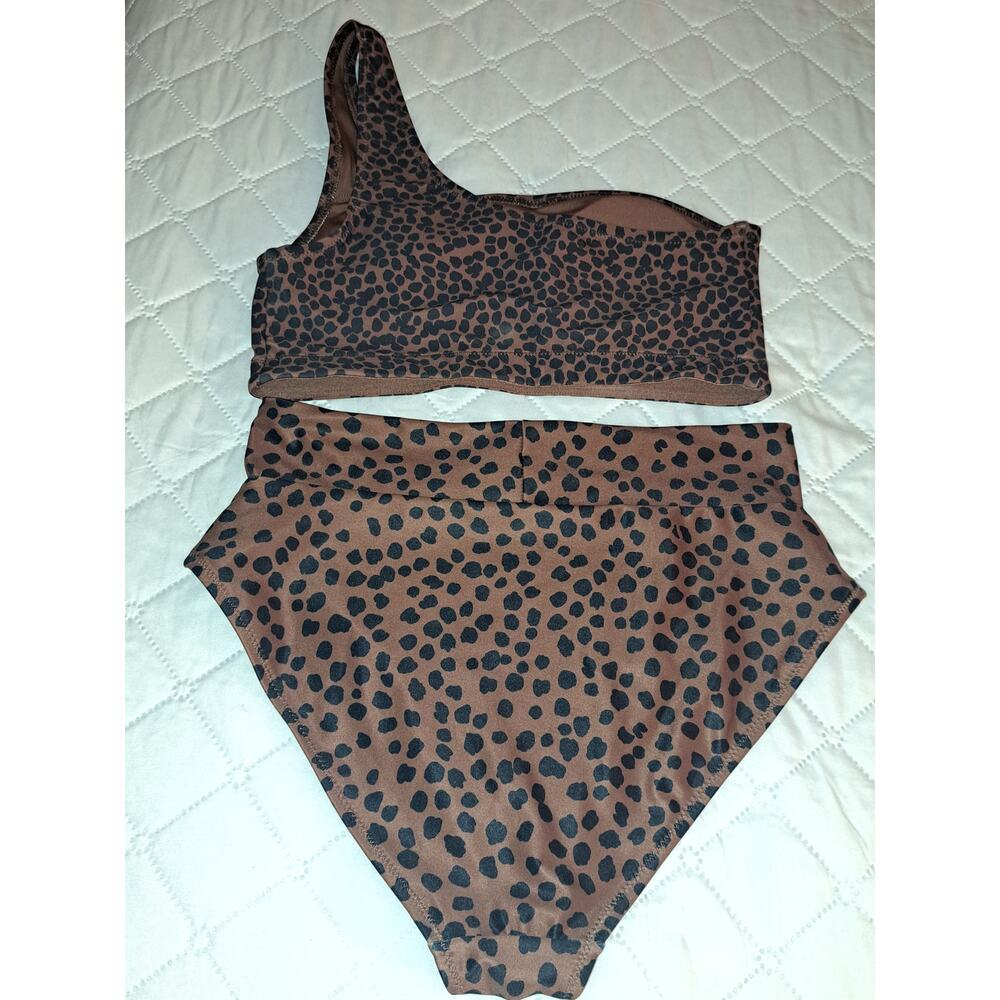 Old Navy Leopard Bikini 2 Tops and 1 Bottom M - Picture 2 of 9